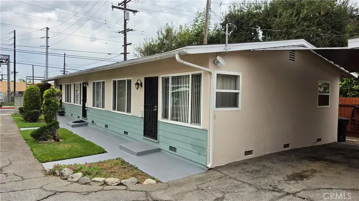 Property Photo: 113 W Broadway C CA 91776