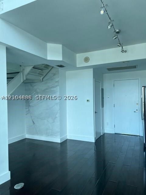 Property Photo: 60 SW 13th St 4611 FL 33130