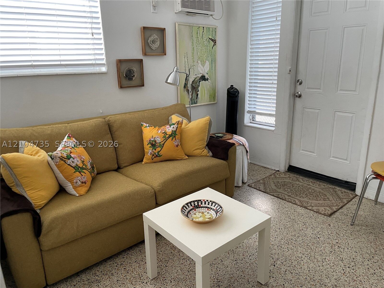 Property Photo: 1635 SW 6th St 3 FL 33135