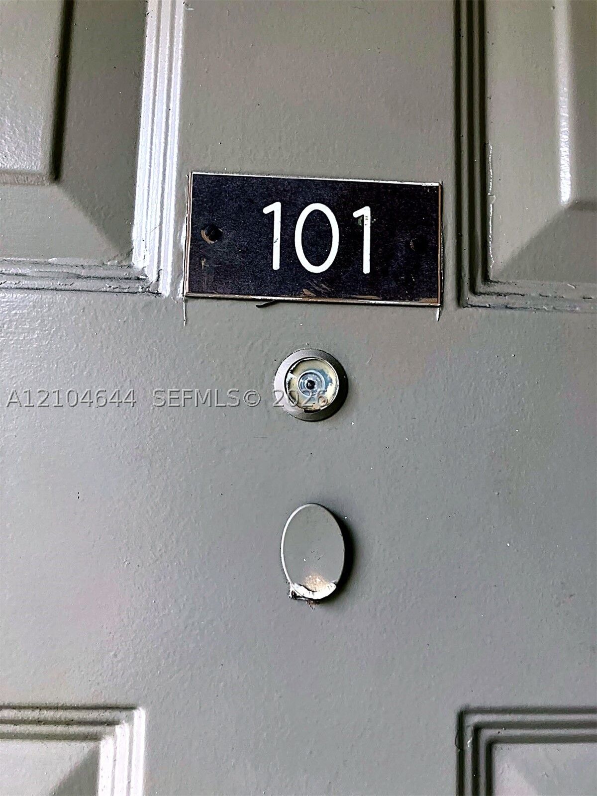 Property Photo: 105 Gardens Dr 101 FL 33069