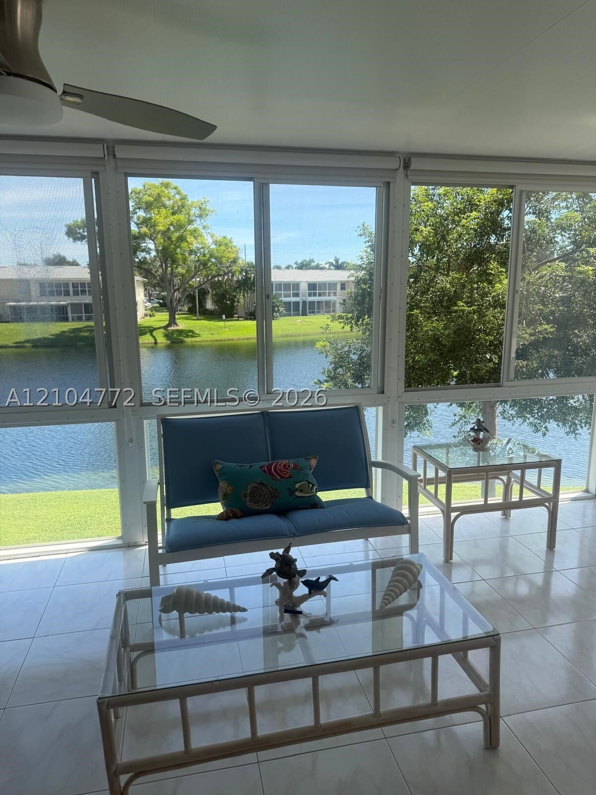 Property Photo:  1421 NW 19th Ter 202  FL 33445 