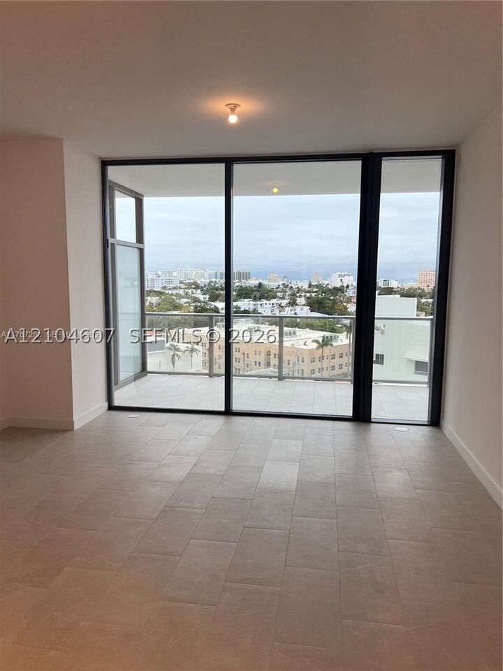 Property Photo: 500 Alton Rd 1008 FL 33139