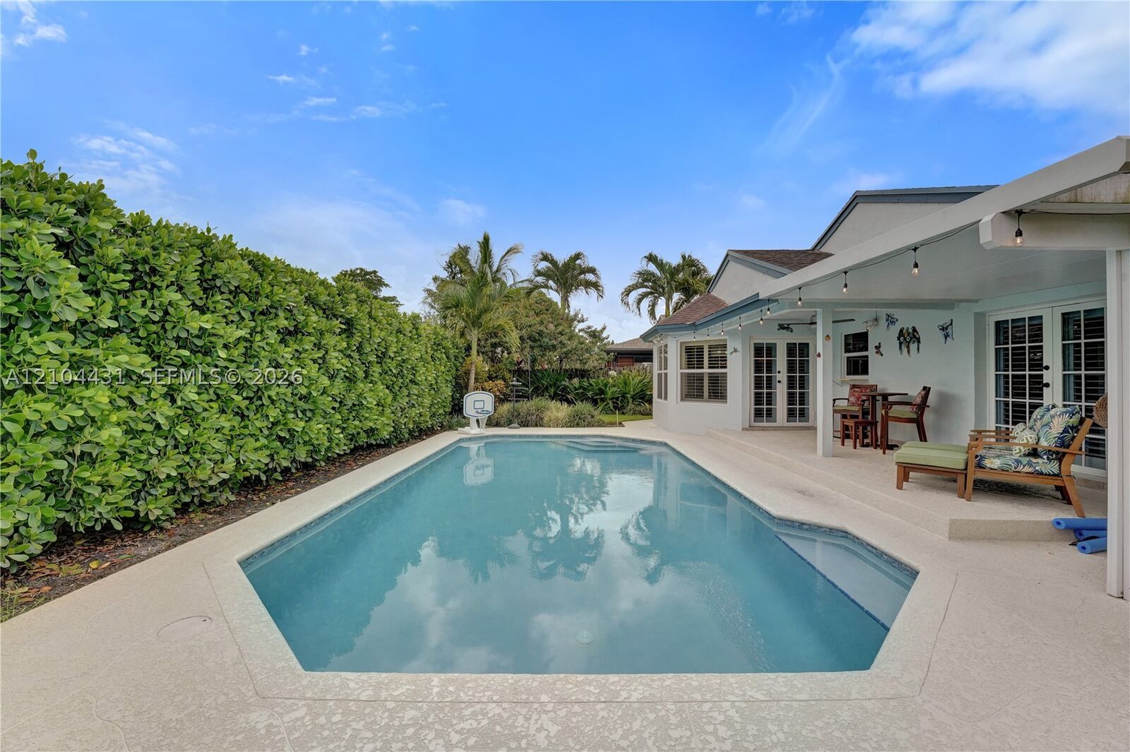 Property Photo: 5306 SW 116th Ter FL 33330
