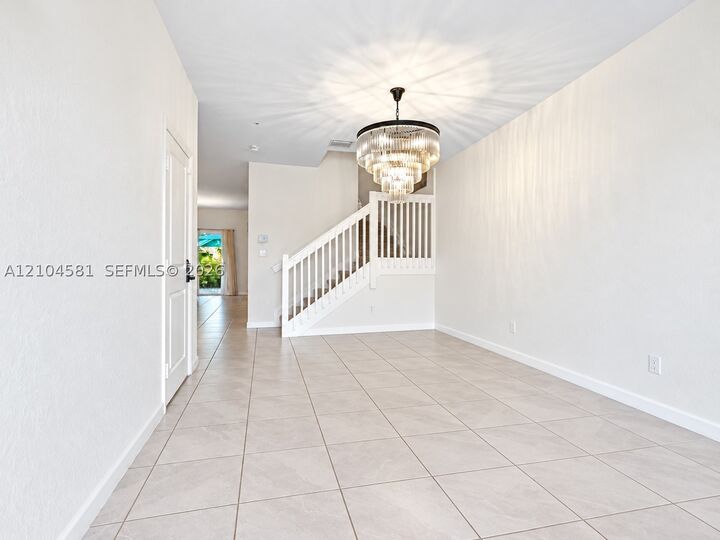 Property Photo:  1108 SE 26th Ter  FL 33035 