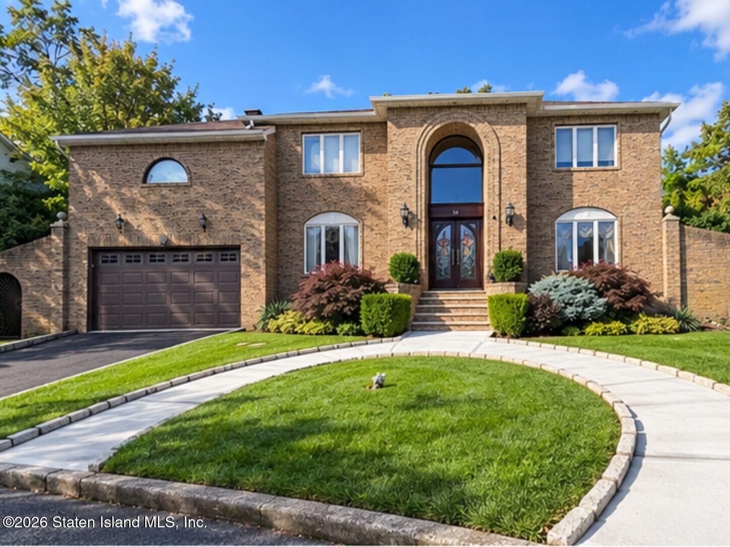 Property Photo:  34 Fayann Lane  NY 10307 