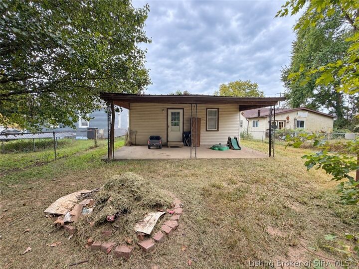 Property Photo:  1263 High Street  IN 47111 