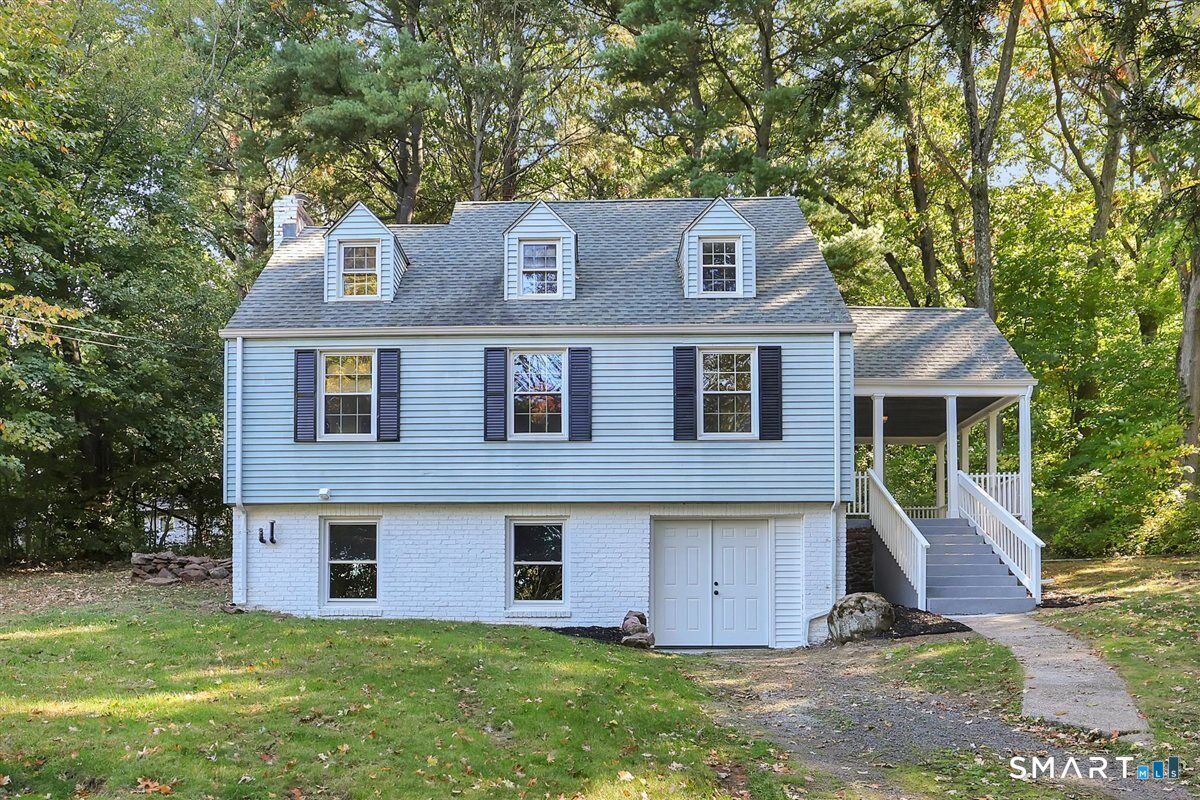 Property Photo:  196 Laning Street  CT 06489 