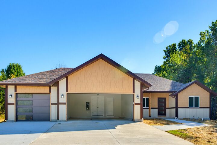 Property Photo:  38 Potters Road  MO 65622 