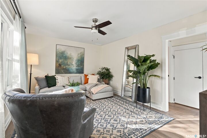 Property Photo:  8 Connaught Place  SK S7L 1C7 