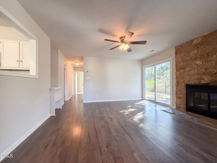 Property Photo:  943 Rim Road  NC 28314 
