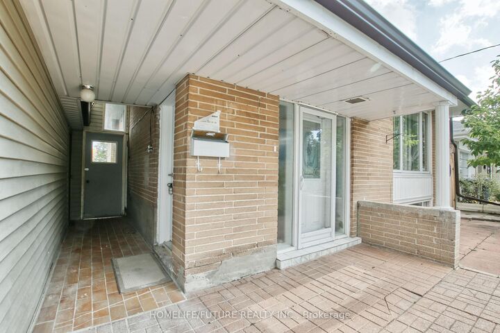 Property Photo:  115 Lowcrest Boulevard Bsmt  ON M1T 1K7 
