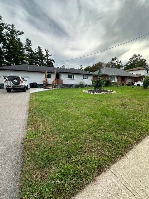 Property Photo: 189 Little Avenue Upper ON L4N 6L1