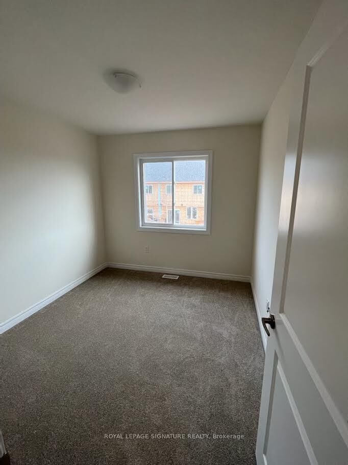 Property Photo:  175 Sonoma Lane  ON L8E 0J9 