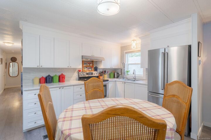Property Photo:  3258 Alberni Hwy #2  BC V9Y 8G4 