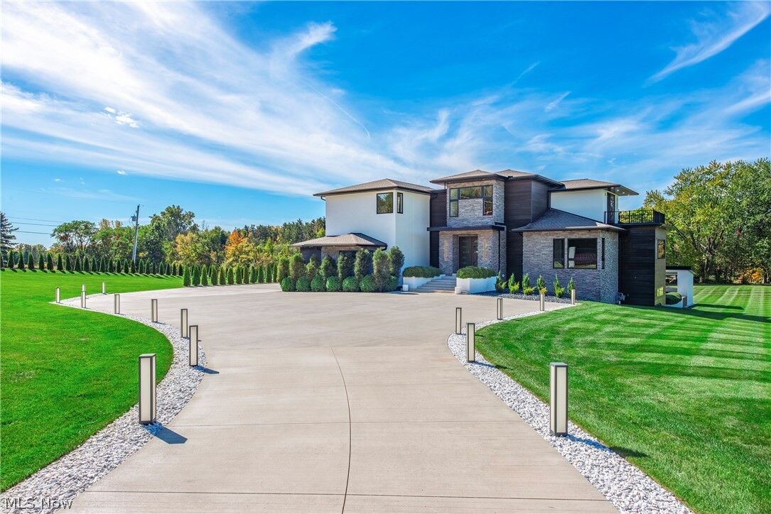 Property Photo:  2200 W 130 Street  OH 44212 