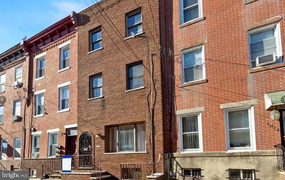Property Photo:  1012 Winton Street  PA 19148 