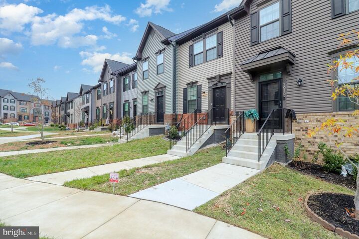 Property Photo:  2042 Track Circle  VA 22401 