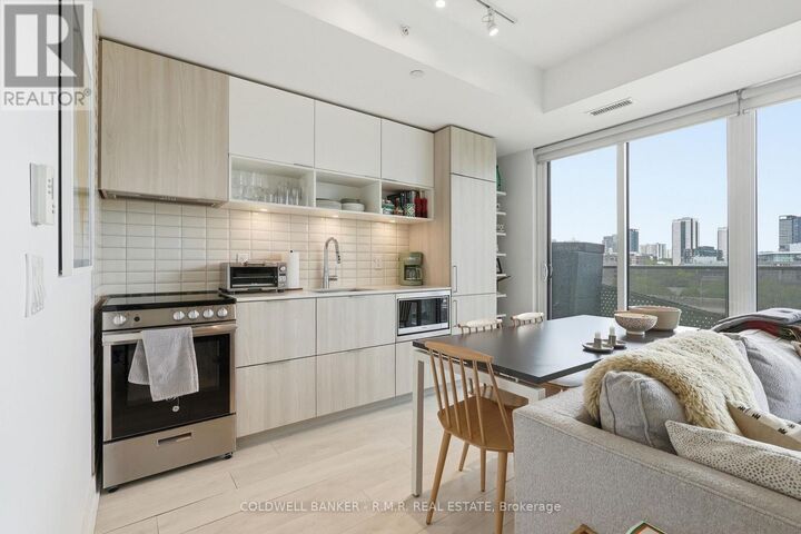 Property Photo:  60 Tannery Road 815  ON M5A 0S8 