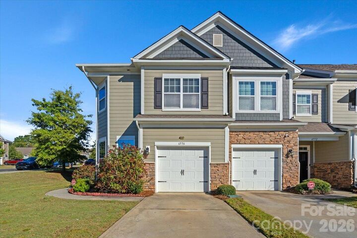 Property Photo:  6556 Harris River Way  NC 28269 