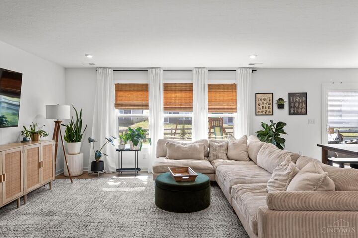 Property Photo:  3381 Sunbeam Place  OH 45103 