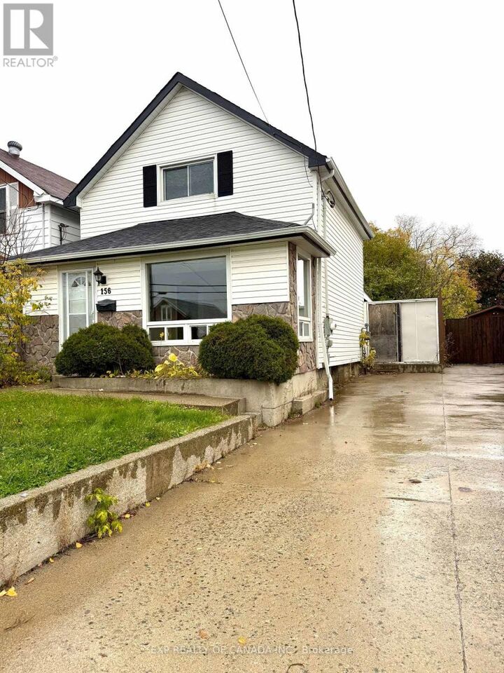 Property Photo: 156 Maple Street South ON P4N 1Y9