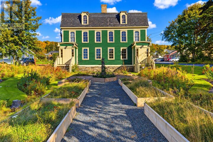 Property Photo:  8 Patrick Street  NL A1Y 1C2 