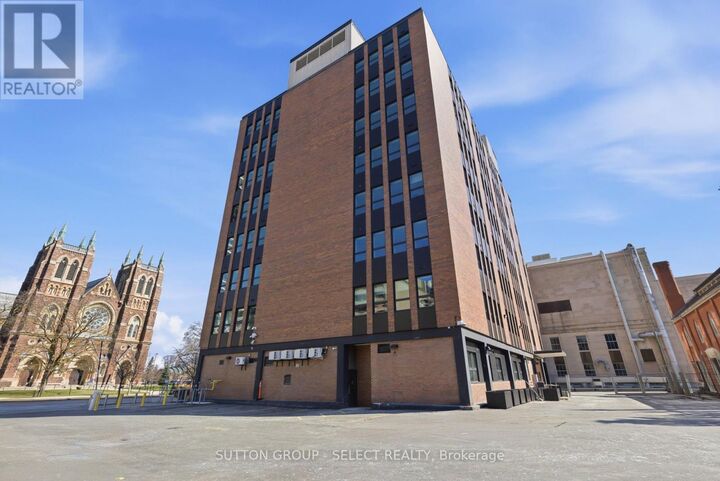 Property Photo:  195 Dufferin Avenue 208  ON N6K 1K7 