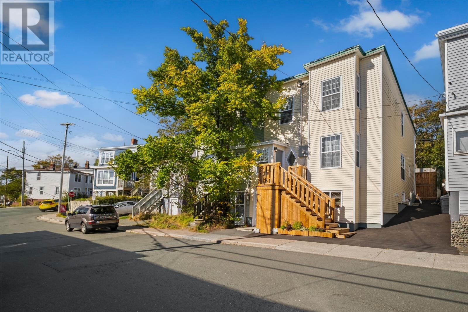 Property Photo:  90 Cabot Street  NL A1C 1Z6 