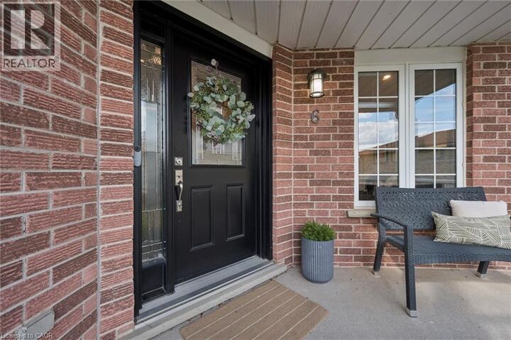 Property Photo:  6 Branwood Place  ON N2A 4C3 