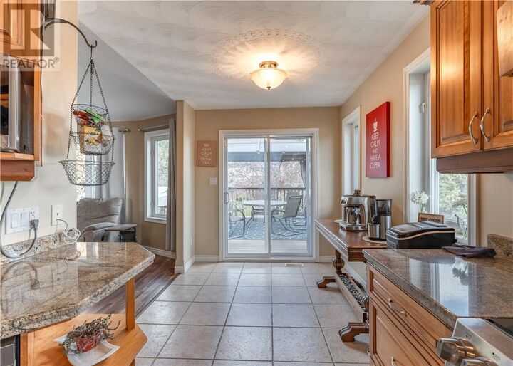 Property Photo:  44 Kiandra Court  ON P3A 6C3 