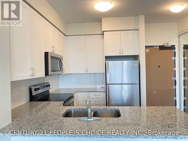 Property Photo: 349 Rathburn Road West Ph203 ON L5B 0G9