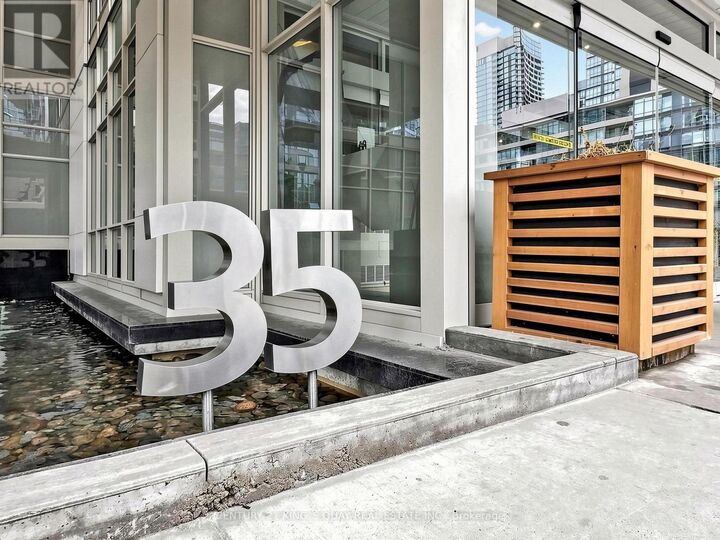 Property Photo: 35 Mariner Terrace 1502 ON M5V 3V9