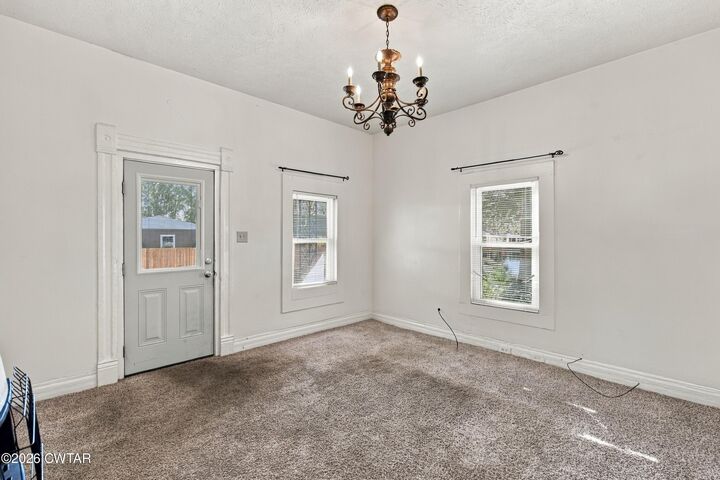 Property Photo: 109 Weir Street TN 38301