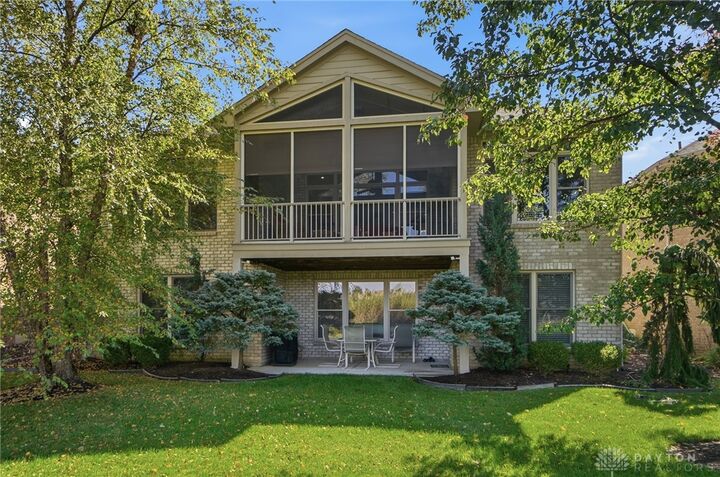 Property Photo: 837 Eagle Run Drive OH 45458