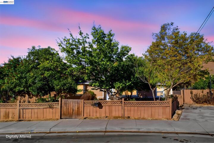 Property Photo:  38053 Canyon Heights Drive  CA 94536 