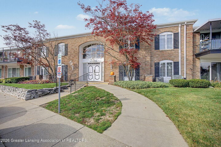 Property Photo:  1740 Wellington Road  MI 48910 