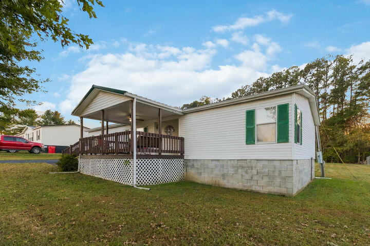 Property Photo:  385 Whitson School Road  KY 40741 