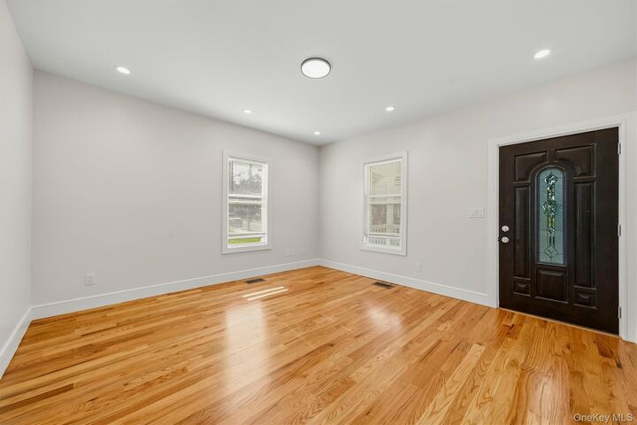 Property Photo:  25 Orange Avenue  NY 10924 