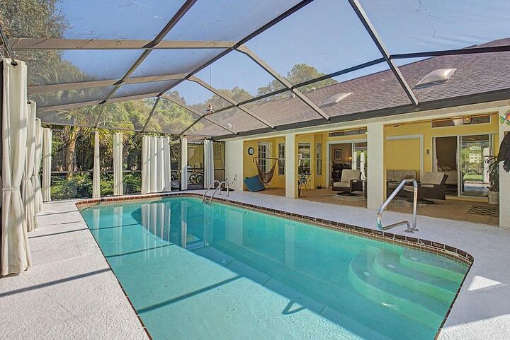 Property Photo: 8960 SW 190th Circle FL 34432