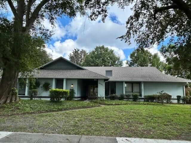 Property Photo:  8531 Tulip Court  FL 32819 