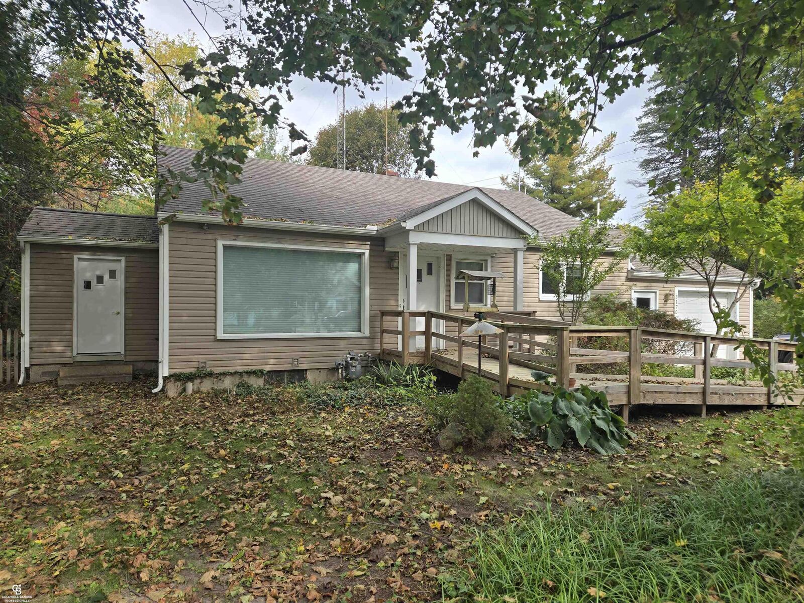 Property Photo:  3170 W Water Street  MI 48060 