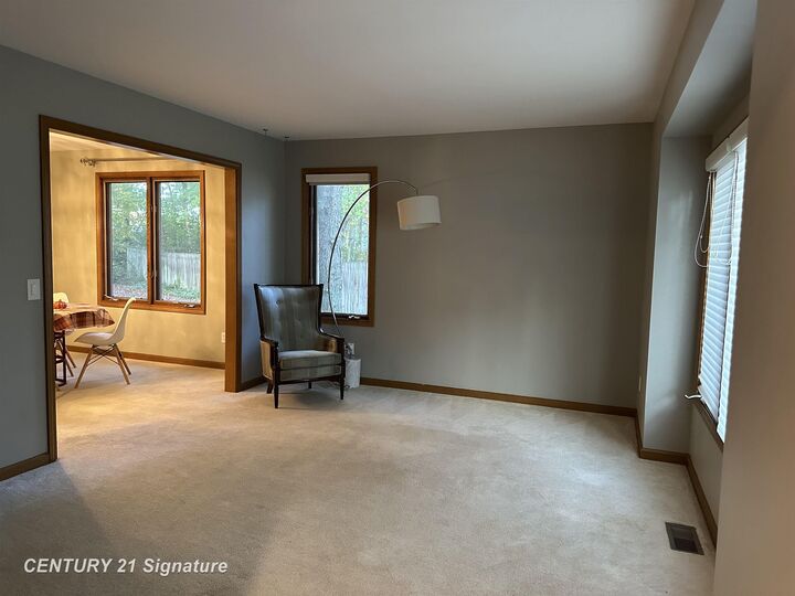 Property Photo: 2617 Hearthstone Circle MI 48642