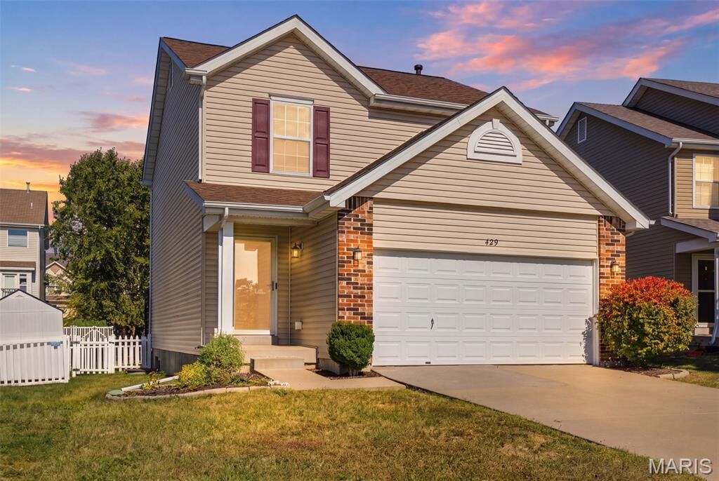 Property Photo:  429 Spring Trace  MO 63368 