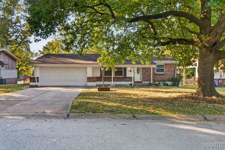 Property Photo:  2522 Hackman Drive  MO 63136 