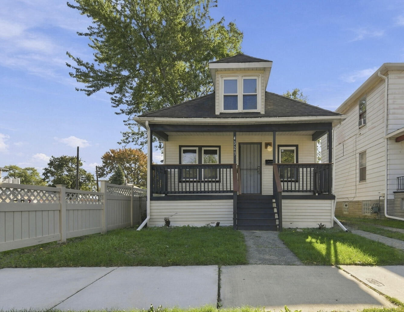 Property Photo:  4323 9th Street  MI 48229 
