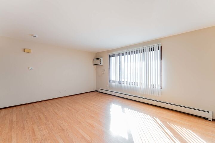 Property Photo:  1440 Marengo Avenue 2E  IL 60130 