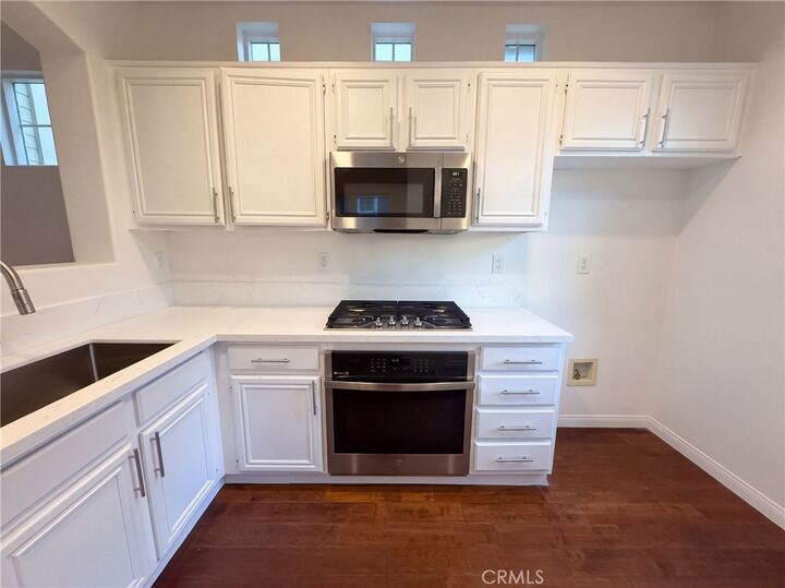 Property Photo:  15 Honey Tree Farm  CA 92694 
