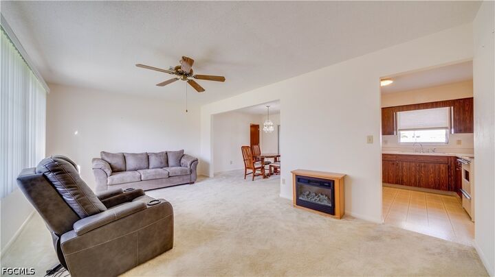 Property Photo:  401 Parkside Street  FL 33936 