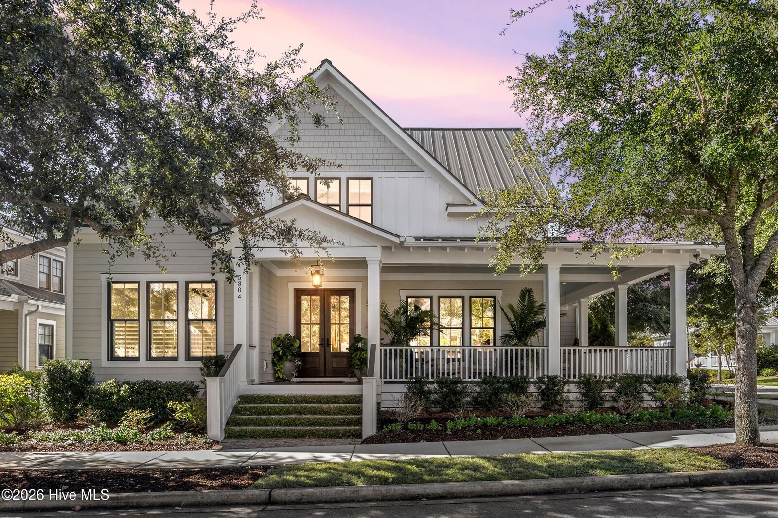 Property Photo:  5304 Hanahan Drive  NC 28403 