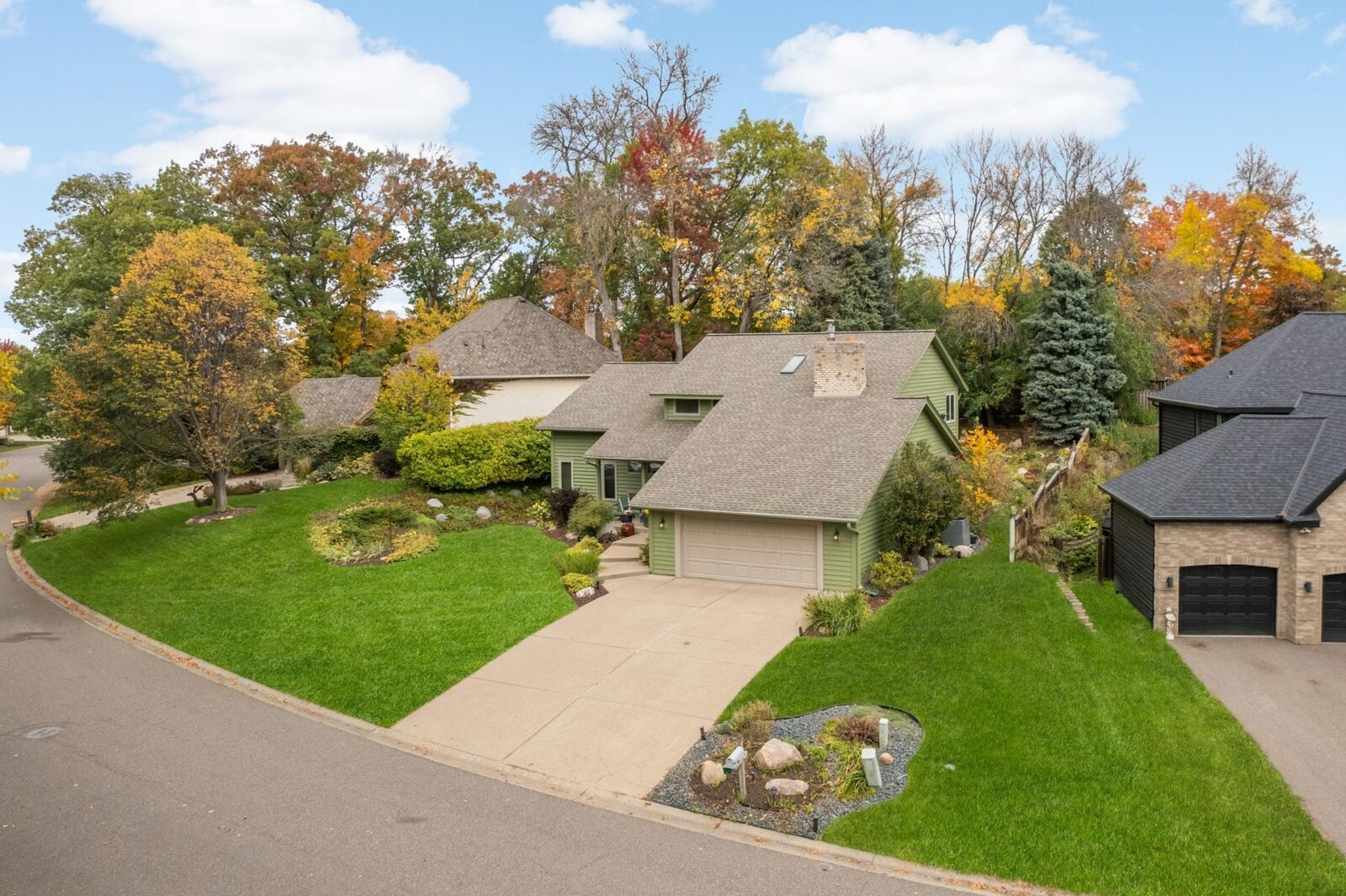 Property Photo:  14490 42nd Avenue N  MN 55446 